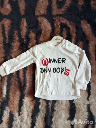 Костюм тройка на мальчика новый 74