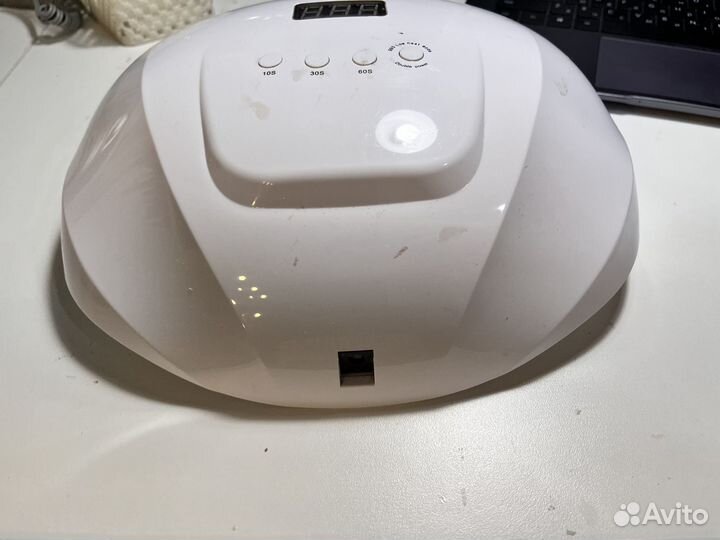 Лампа для ногтей