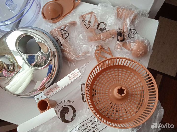 Ножи, ножницы и овощерезка Royal новые, в завод.уп