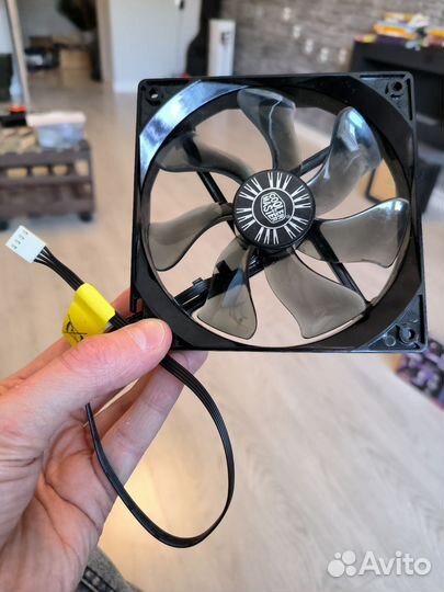 Вентилятор Cooler Master A12025-16RB-4BP-F1