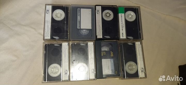 Продаю кассетную видеокамеру Panasonik