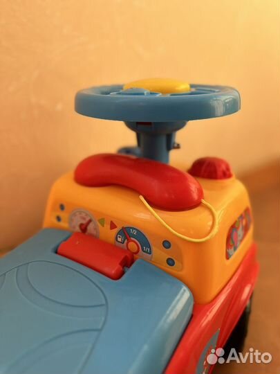 Детский стол и стул комплект + машинка каталка