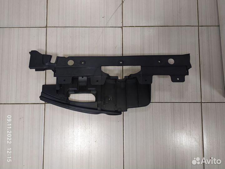 Накладка решетки радиатора Chevrolet Cruze