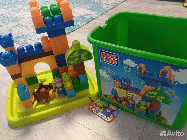 Конструктор mega bloks с контейнером для хранения