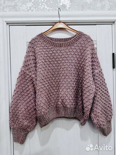 Свитер