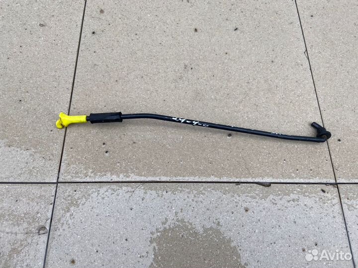 Опора капота Hyundai Solaris