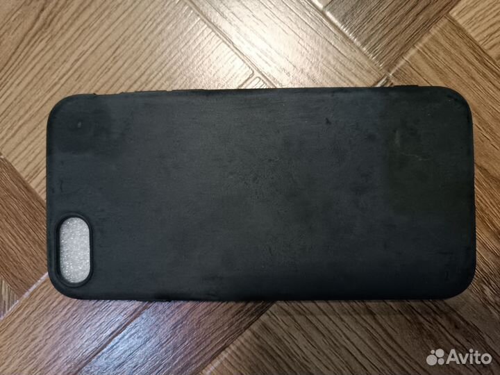 Чехлы на телефоны