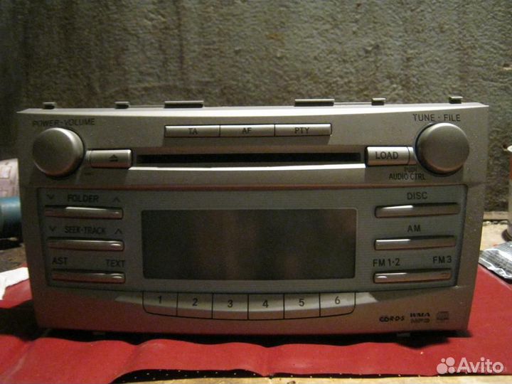 Штатное г/у Toyota Kamry