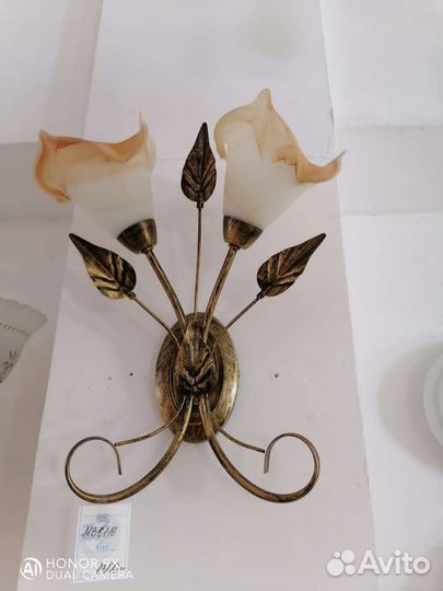 Настенный светильник бра