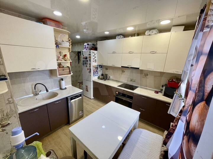 2-к. квартира, 51,5 м², 1/5 эт.