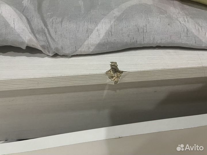 Двухъярусная кровать