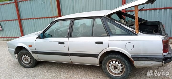 Mazda 626 2.0 МТ, 1987, битый, 400 000 км
