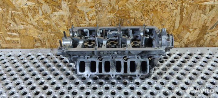 Головка блока цилиндров Audi A8 D2 (S8) 2002