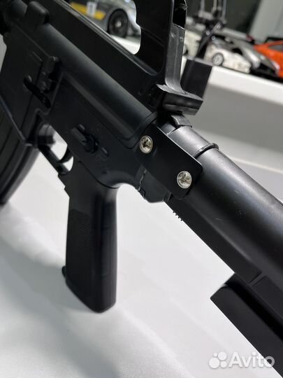 Игрушечный автомат 