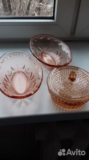 Вазы -коричневое стекло. Новые. СССР. Винтаж