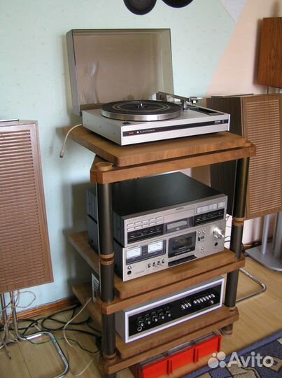 Проигрыватель винила Philips 209 S Electronic