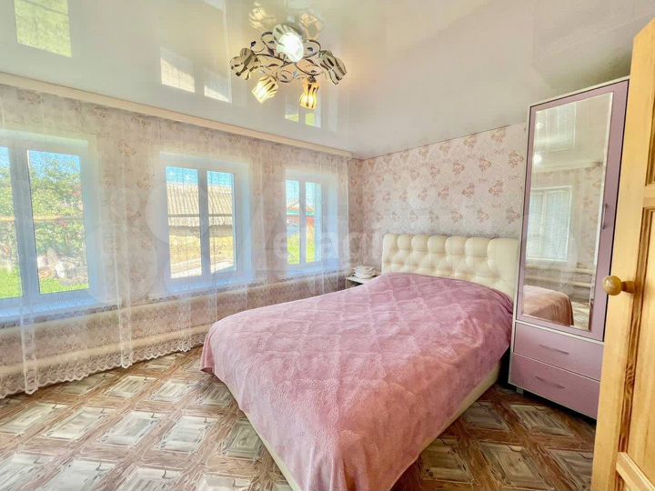 Дом 54 м² на участке 27 сот.