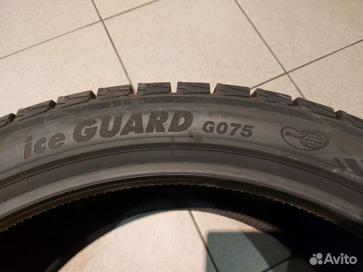 Yokohama Ice Guard G075 275/40 R22 и 315/35 R22