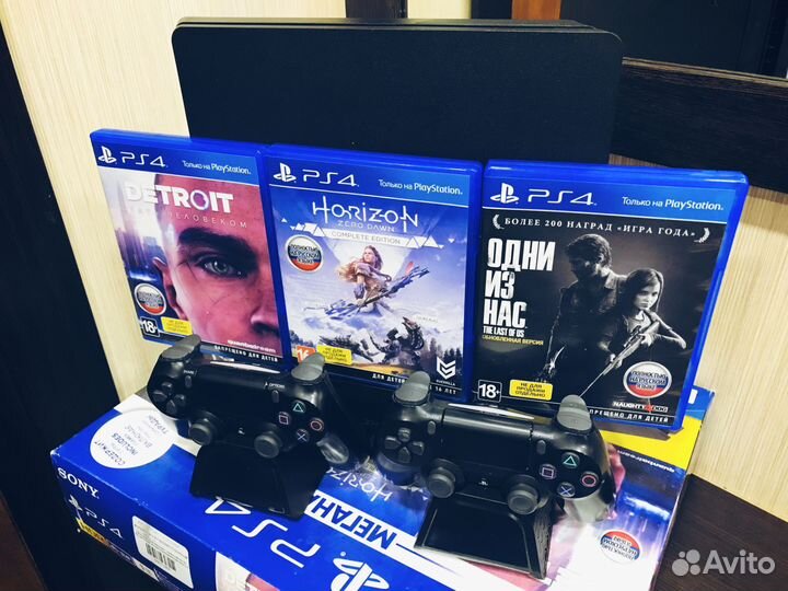 Sony PS4 Slim 1tb +Топовый комплект