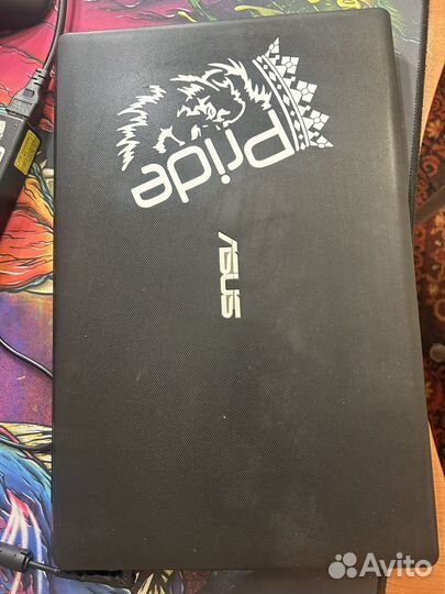 Ноутбук asus