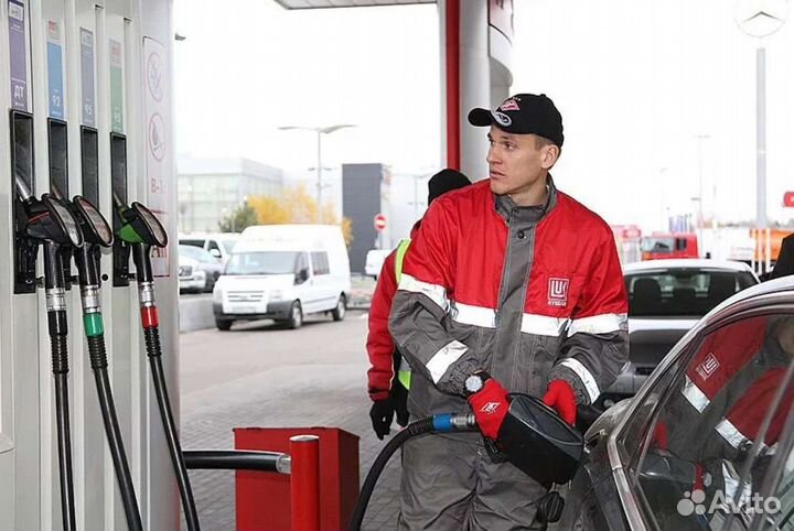 Помощник оператора АЗС