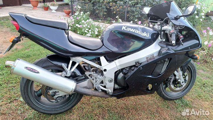 Продам Kawasaki Ninja ZX-7R 750