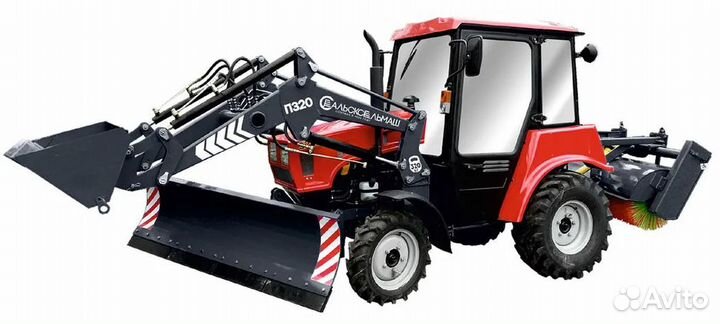 Тракторист на трактор мтз-320