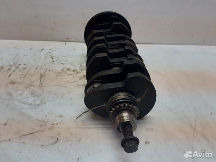 Коленвал Volkswagen Passat B5 2000-2005