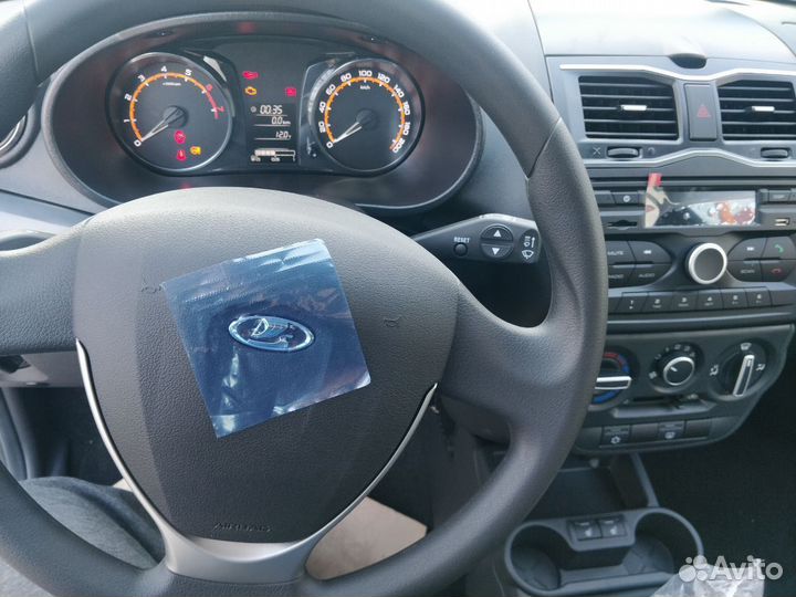 LADA Granta 1.6 МТ, 2023, 5 км