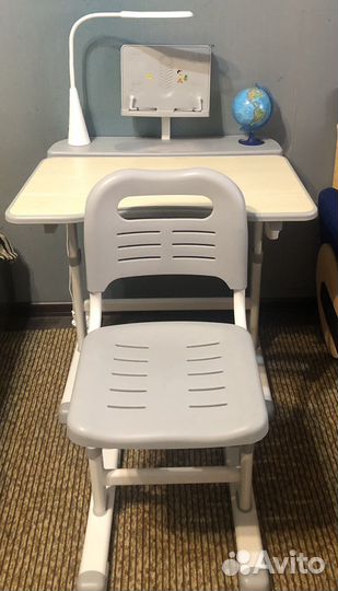Парта и стул anatomica для школьника