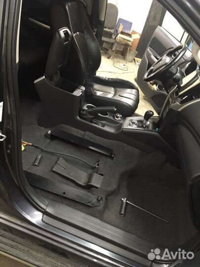 Комфортные кресла Mitsubishi Pajero 4 sport l200