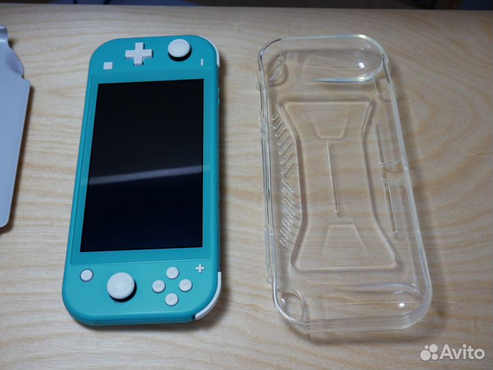 Nintendo Switch Lite бирюзовая (комплект)