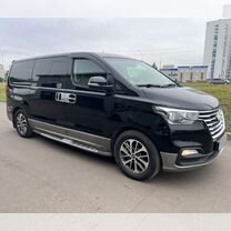 Hyundai Grand Starex 2.5 AT, 2018, 98 000 км, с пробегом, цена 3 720 000 руб.