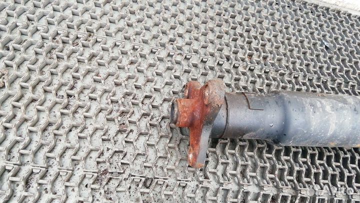 Вал карданный BMW 7-Series E65-E66 (2001–2008)