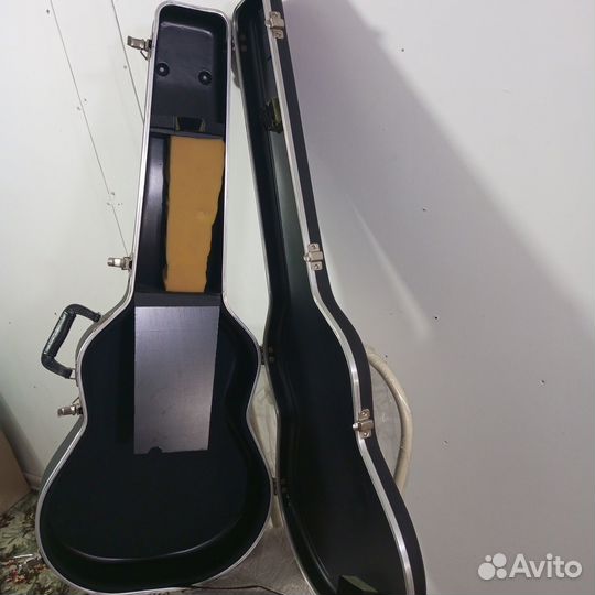 Футляр для акустической гитары