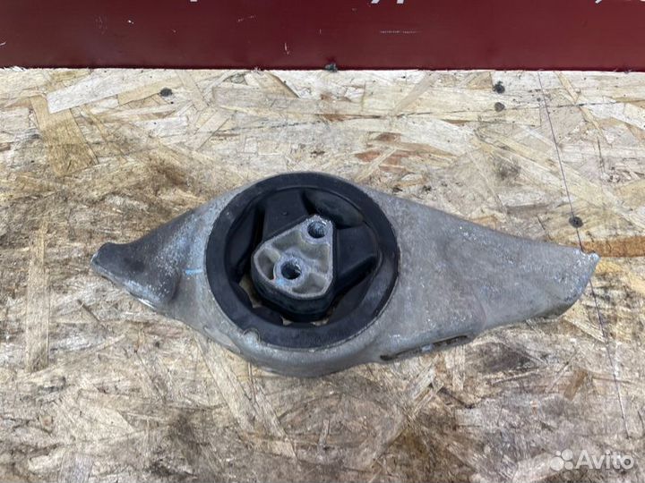 Опора двигателя LADA Granta
