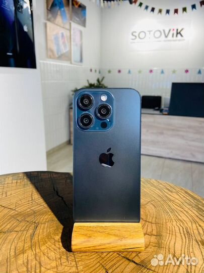 iPhone 15 Pro, 256 ГБ