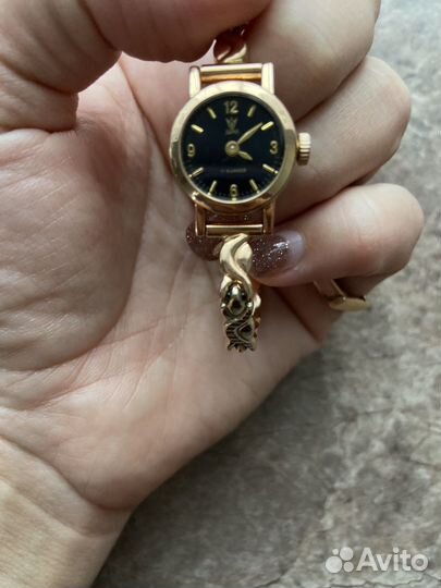 Золотые часы