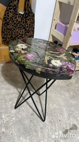Столик из эпоксидной смолы