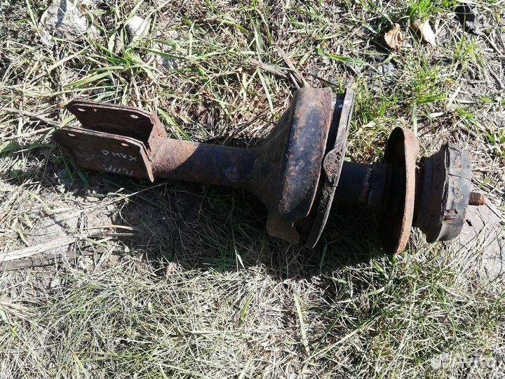 Амортизатор передний Рено Клио 2