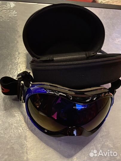 Горнолыжные очки oakley