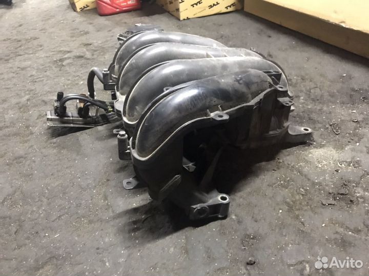 Mazda 6 GH коллектор впускной