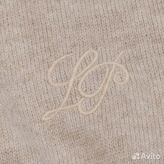 Костюм женский