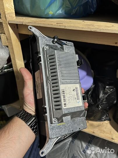 Монитор от bmw x5 e-70