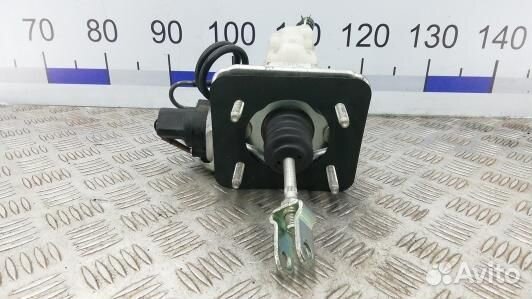 Главный тормозной цилиндр lexus LS 4 (COL13KU01)