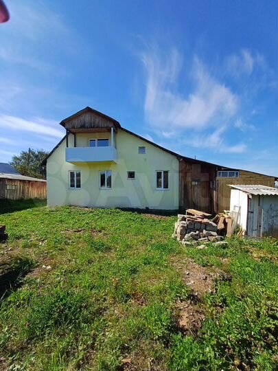 Дом 300 м² на участке 19 сот.