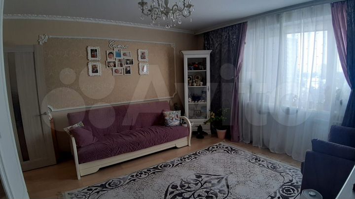 2-к. квартира, 56 м², 9/17 эт.