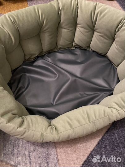 Лежанка для кошек и собак