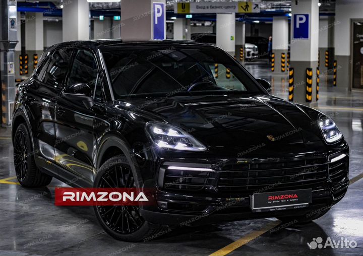 Кованые диски R21 на Porsche Panamera