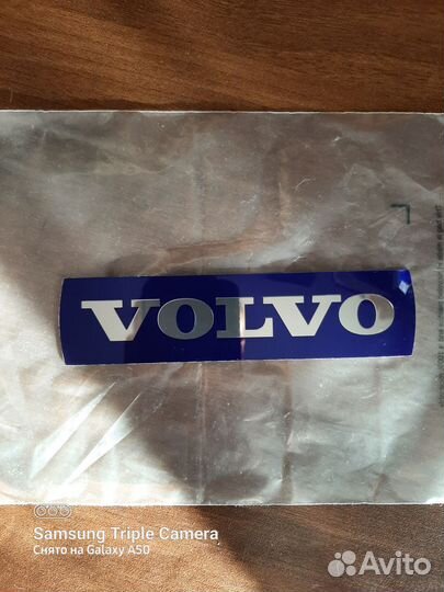 Эмблема решетки радиатора volvo
